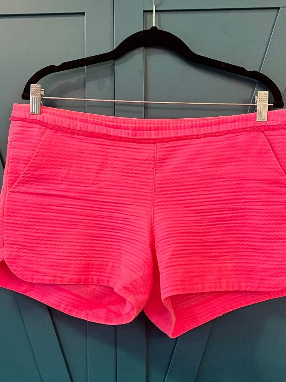 Lilly Pulitzer Hot Pink Adie Shorts Fringe Waist Trim Textured Resort 10